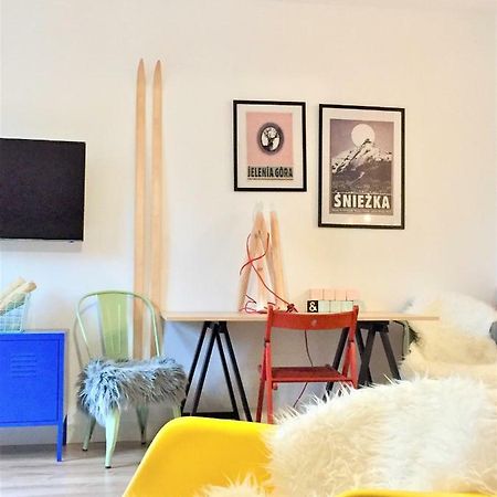 שצ'קלארסקה פוראובה Home&Folk מראה חיצוני תמונה