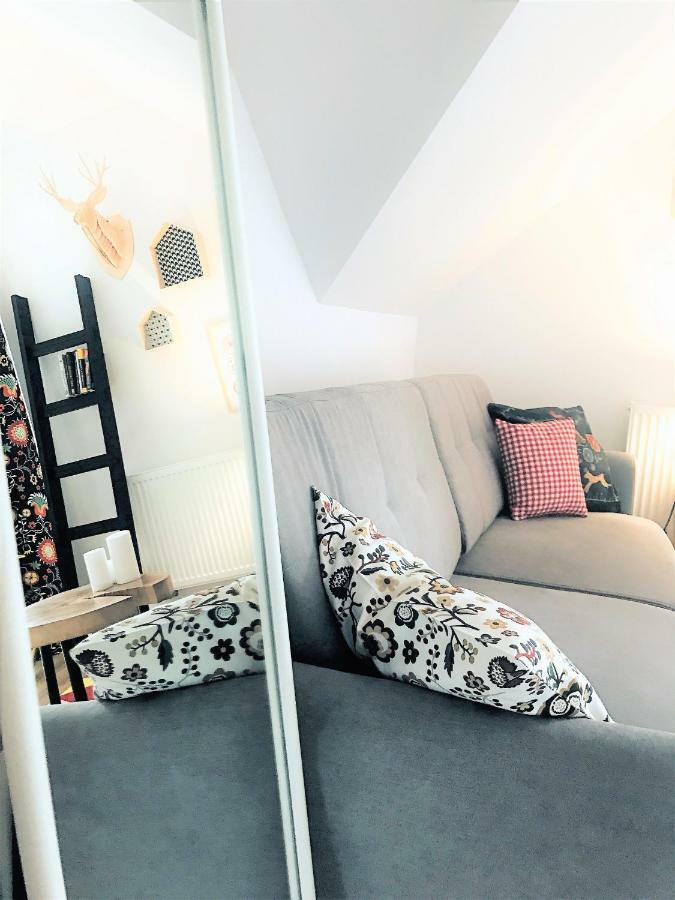 שצ'קלארסקה פוראובה Home&Folk מראה חיצוני תמונה